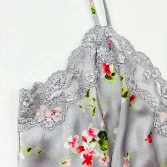 Vintage 90s Victoria's Secret Slip Nightgown Lavender Floral Lace Lingerie SizeS - Picture 7 of 16